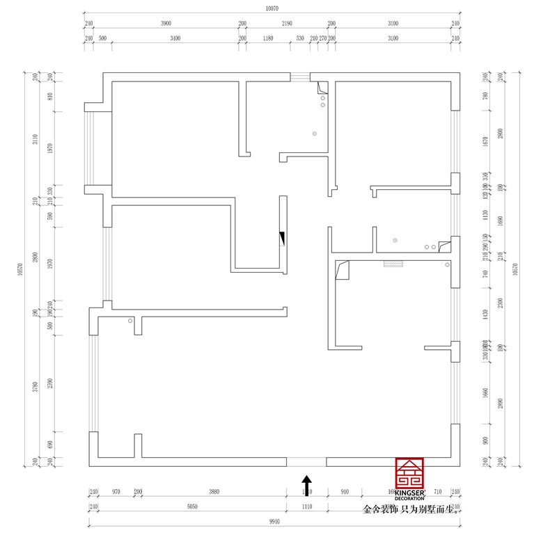 融創(chuàng)中心裝修127平米戶(hù)型原始平面圖